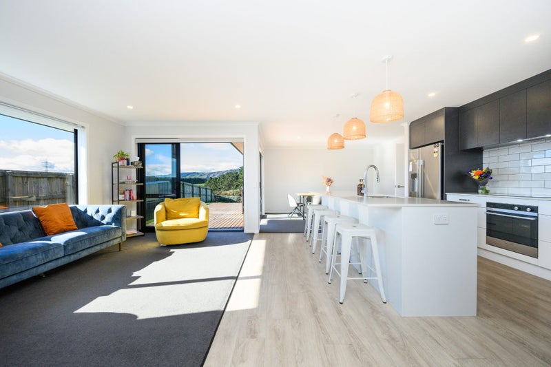 50 Atlantic Drive, Fitzherbert, Palmerston North - Carousel 2