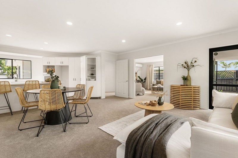 14 Stableford Drive, Pyes Pa, Tauranga - Carousel 2