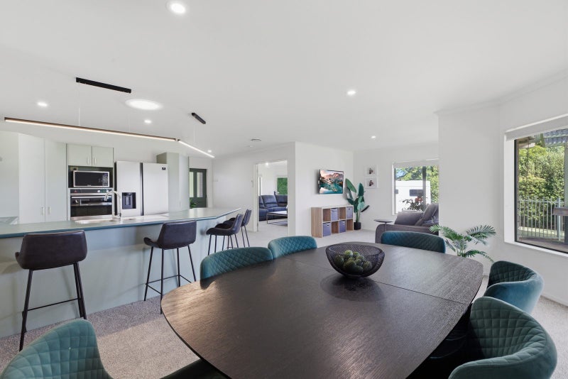 62 Rowesdale Drive, Ohauiti, Tauranga - Carousel 2