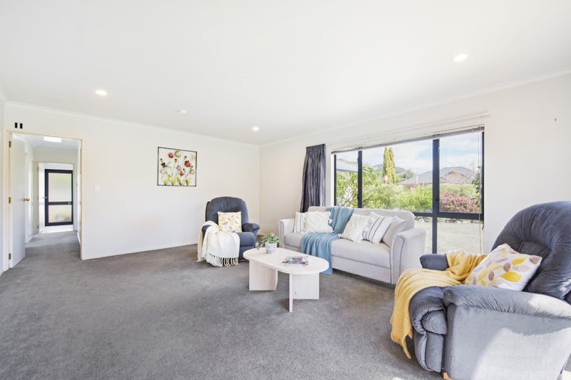 15 Appaloosa Avenue, Richmond - Carousel 2