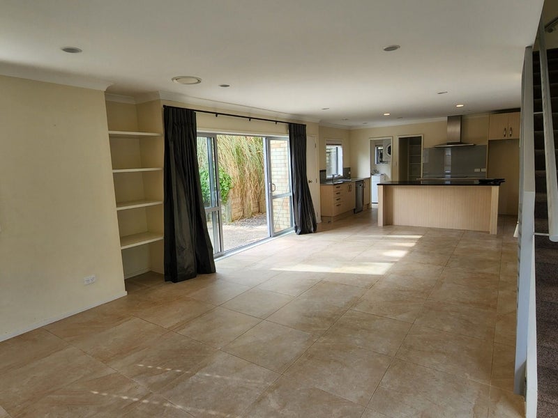 6A Abbotts Way, Remuera, Auckland - Carousel 2