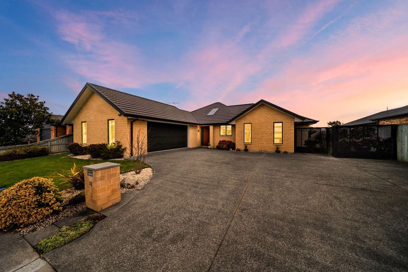 32 Allison Crescent, Kaiapoi, Kaiapoi - Carousel 1