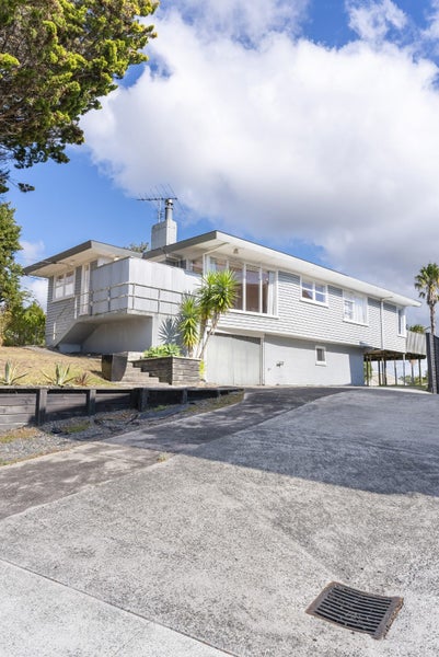 83 Matipo Road, Mairangi Bay, Auckland - Carousel 1