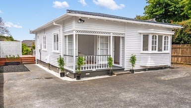 129B Victoria Street, Onehunga, Auckland - Carousel 1