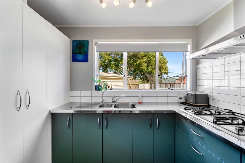 20 Chambers Street, Te Awa, Napier - Carousel 2