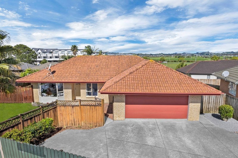 21 Glen Osborne Terrace, Flat Bush, Auckland - Carousel 2