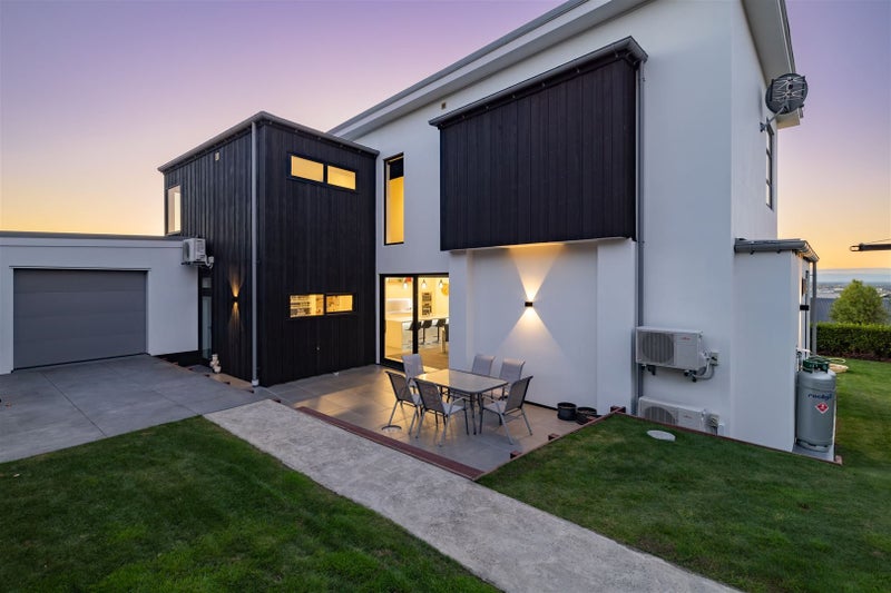 121 Penruddock Rise, Westmorland, Christchurch - Carousel 20