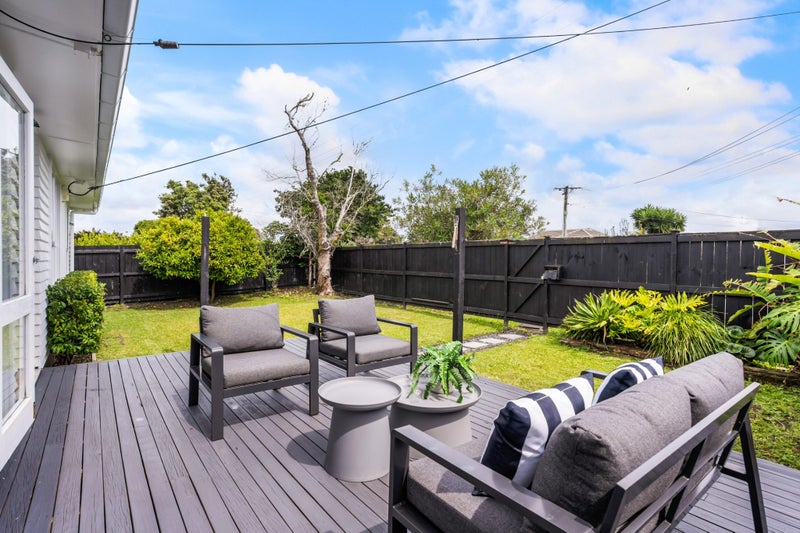 45 Totara Road, Te Atatu Peninsula, Auckland - Carousel 2