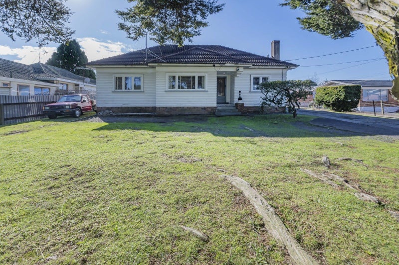 56 Great South Road, Papakura, Papakura - Carousel 1