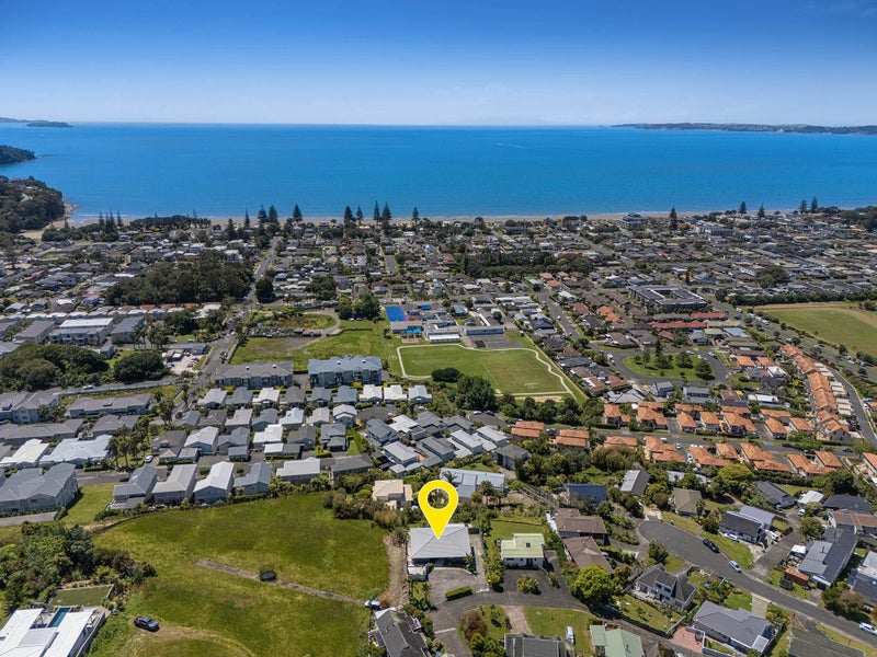 65 West Hoe Heights, Orewa, Orewa - Carousel 2
