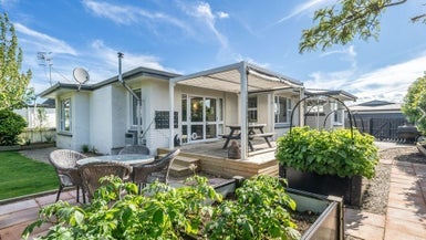 452 North Road, Waikiwi, Invercargill - Carousel 1