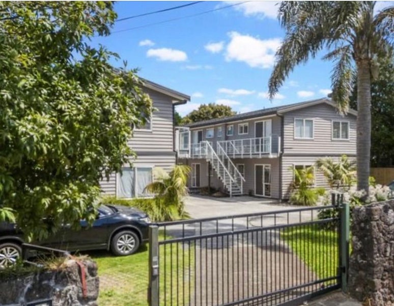 10E Sylvan Avenue East, Mount Eden, Auckland City, Auckland - Carousel 1
