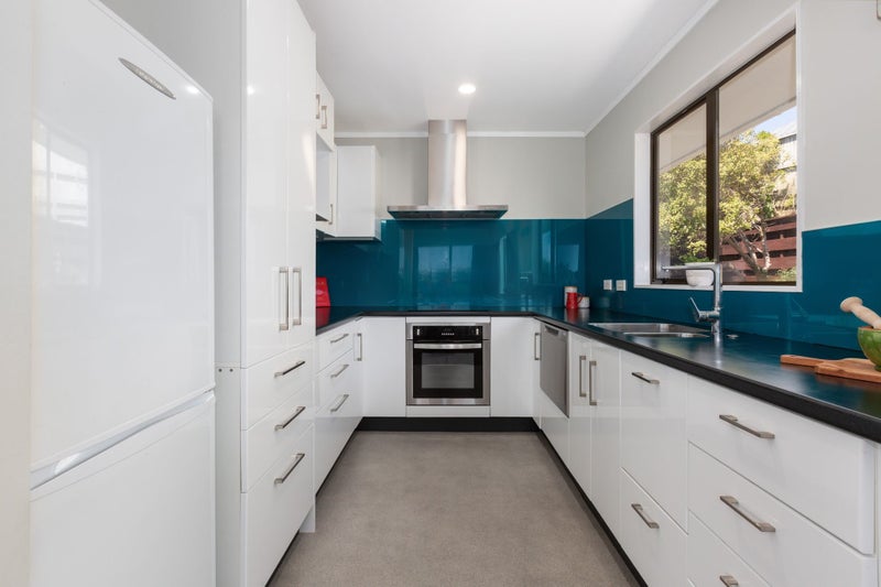 31A Bodmin Terrace, Camborne, Porirua - Carousel 2