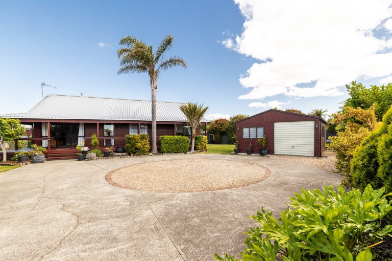 38 Allens Lane, Clive, Clive - Carousel 1