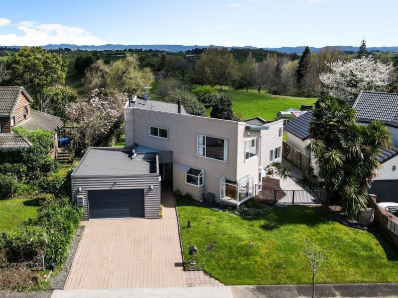 58 Melva Street, Dinsdale, Hamilton - Carousel 1