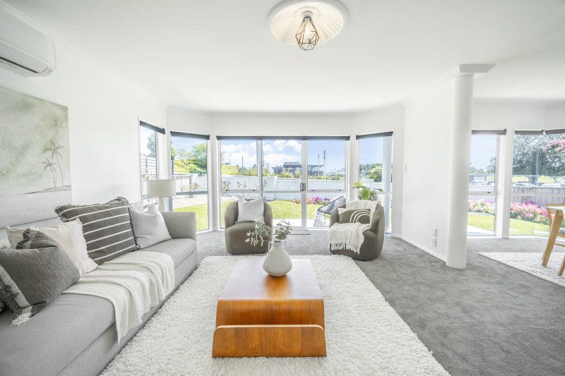 5 Palm Court, Mount Maunganui, Mount Maunganui - Carousel 1