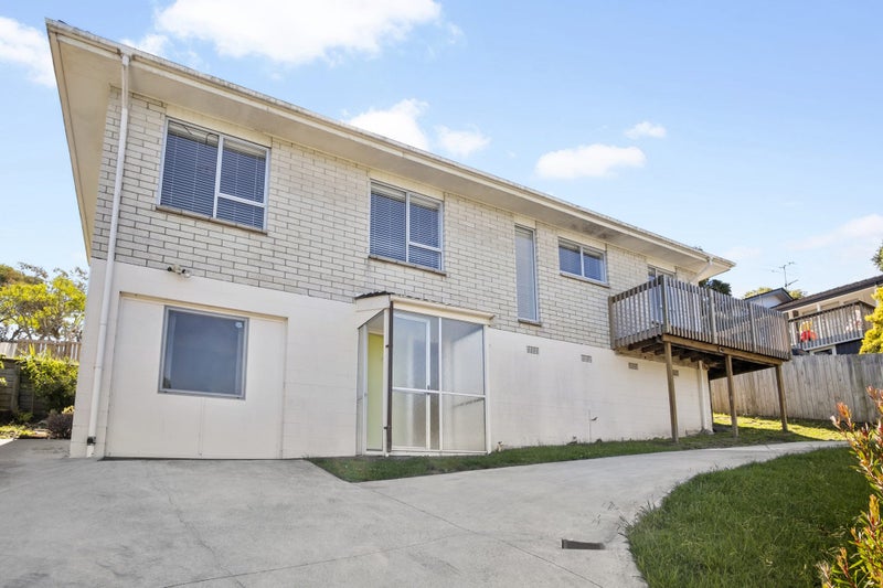 Property Valuation for 9 Simon Ellice Drive, Bayview, Auckland Trade