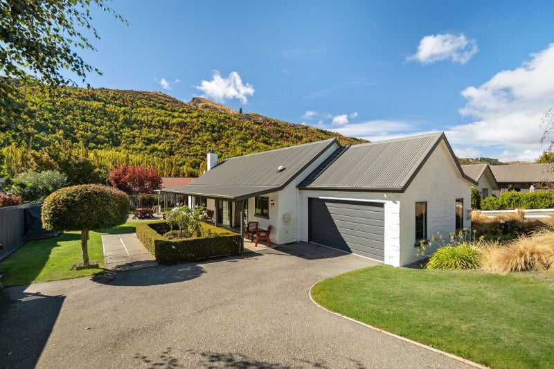 101 Devon Street, Arrowtown, Arrowtown - Carousel 2