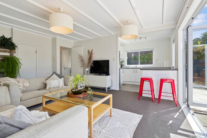 Property Valuation for 7 Koromiko Street, New Lynn, Auckland Trade Me