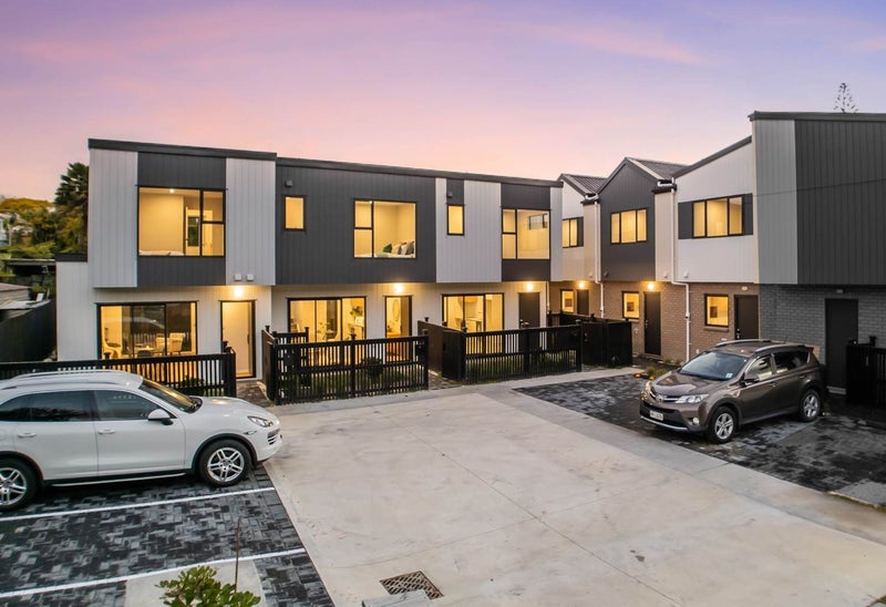 24A Scarlet Drive, Ranui, Auckland - Carousel 2