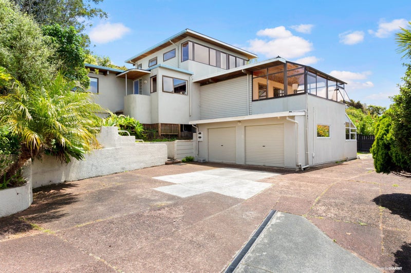 115 Chelsea View Drive, Chatswood, Auckland - Carousel 1