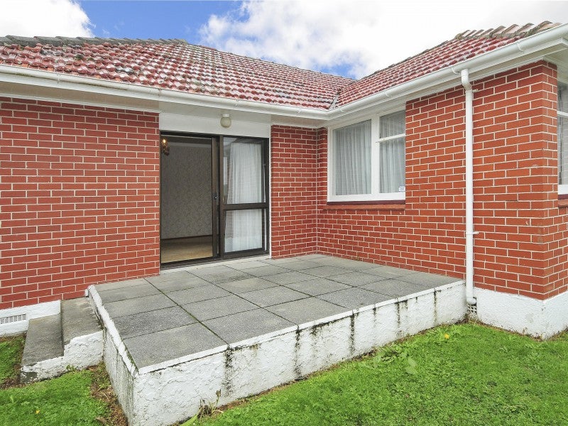 7 Sullivan Grove, Epuni, Lower Hutt - Carousel 14