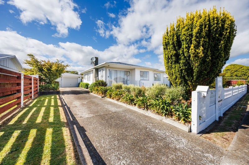 14 Heather Street, Levin, Levin - Carousel 22