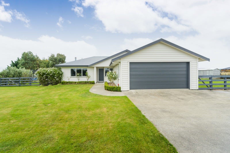 12 Wapiti Avenue, Feilding, Feilding - Carousel 20