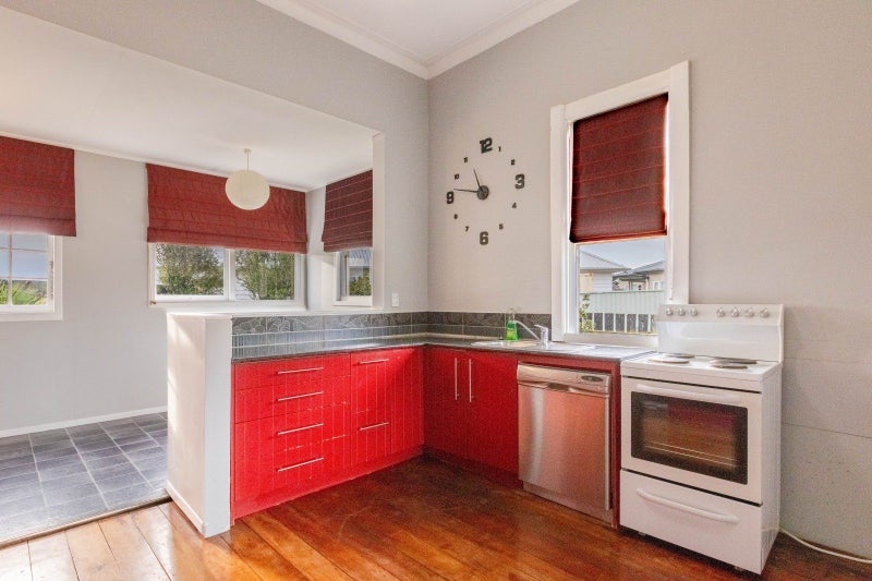 9 Kowhai Place, Waipukurau, Waipukurau - Carousel 2