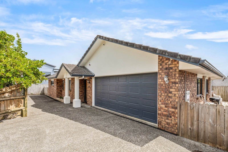 43A Clark Road, Pahurehure, Papakura - Carousel 1