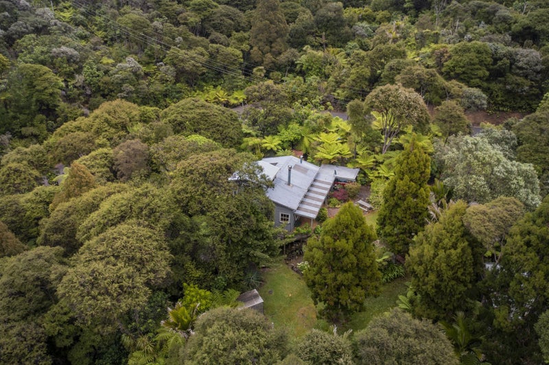 700 Colville Road, Amodeo Bay, Coromandel - Carousel 36