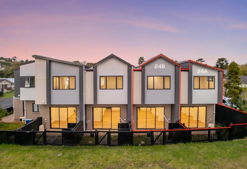 24A Scarlet Drive, Ranui, Auckland - Carousel 1
