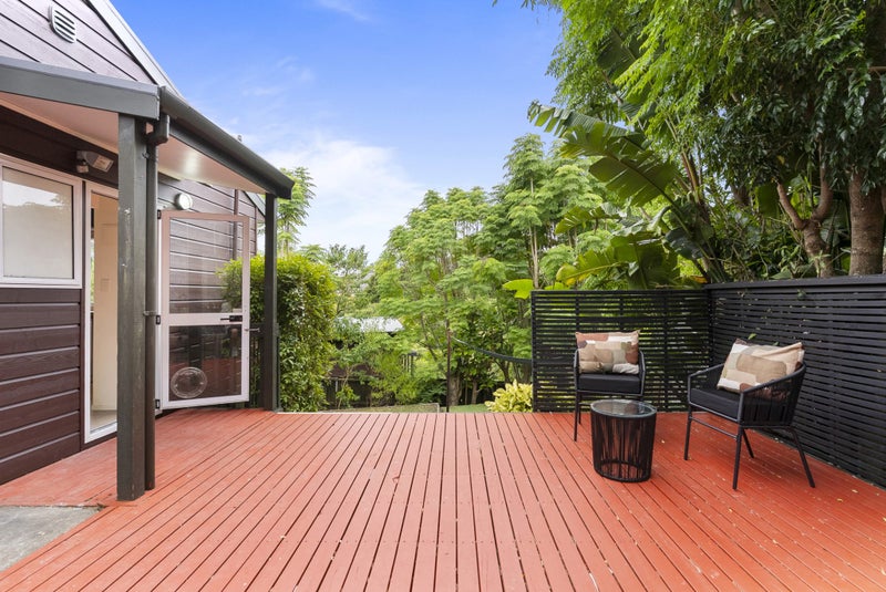 2/0 Rangatira Road, Beach Haven, Auckland - Carousel 2