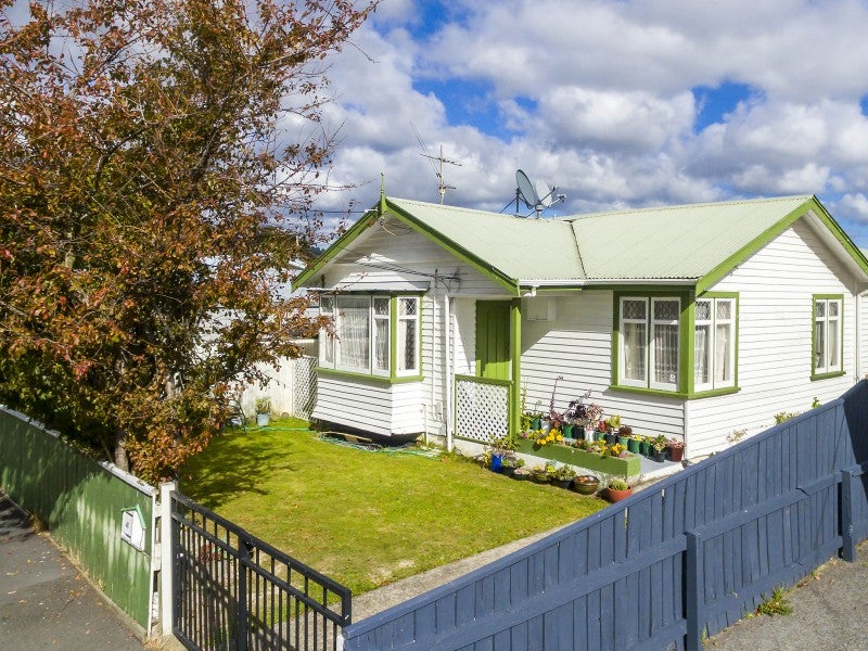40 Murray Street, Wallaceville, Upper Hutt - Carousel 1