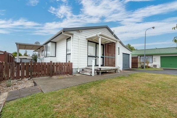 59B Dominion Road, Nawton, Hamilton, Waikato - Carousel 2