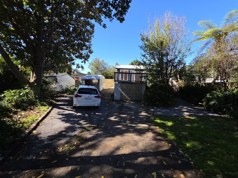 24 Alexander Road, Raumati Beach, Paraparaumu - Carousel 1