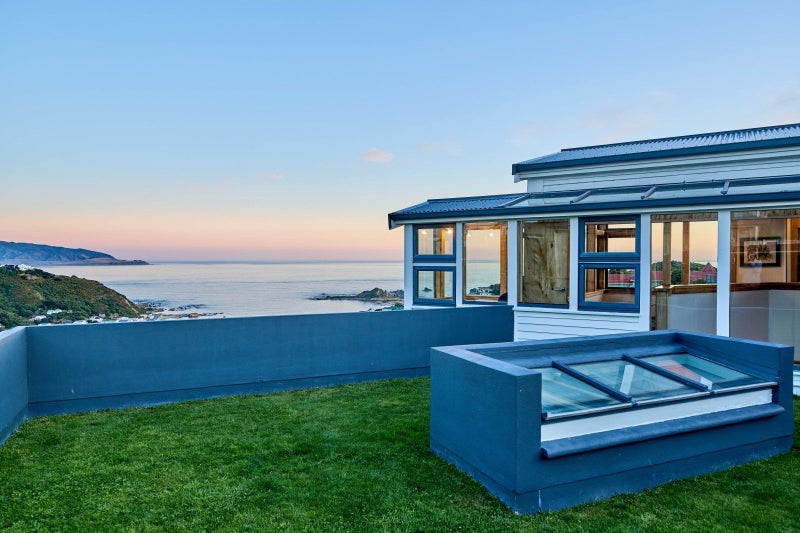 23 Dargle Way, Island Bay, Wellington - Carousel 1