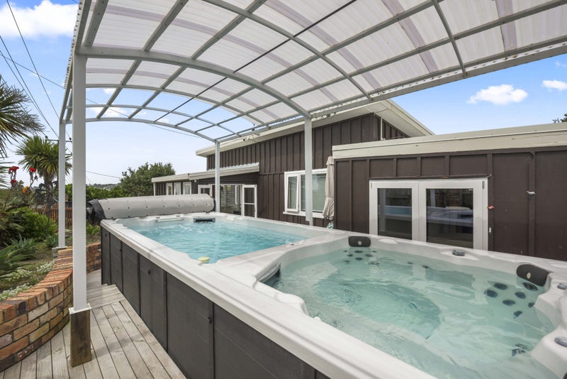 127 Vipond Road, Stanmore Bay, Whangaparaoa - Carousel 1