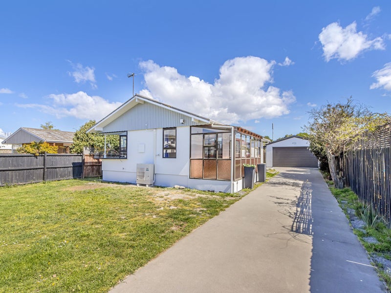 5 Lamorna Road, Parklands, Christchurch - Carousel 1
