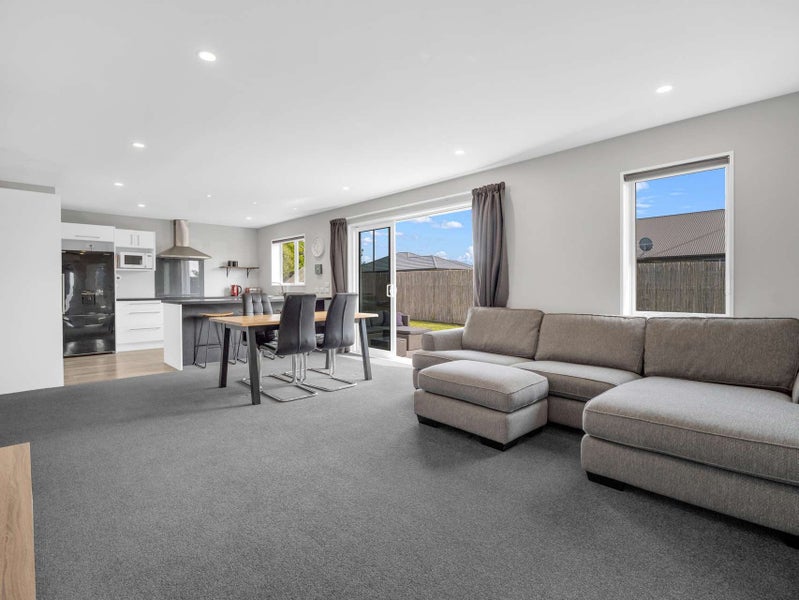 21 Slate Street, Rolleston, Rolleston - Carousel 2