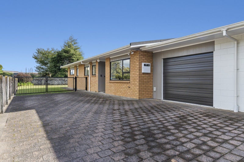 2/38 Waimea Street, Westown, New Plymouth - Carousel 1