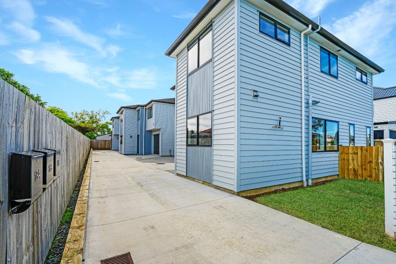 18A Domain Road, Weymouth, Auckland - Carousel 25