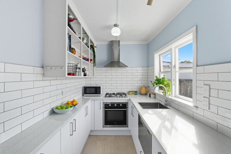 23 Ravelston Street, Saint Kilda, Dunedin - Carousel 2