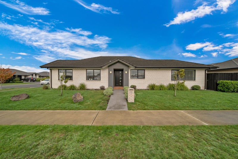 20 Thames Drive, Rolleston, Rolleston - Carousel 1