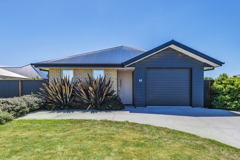 23 Newbrook Terrace, Darfield, Darfield - Carousel 1