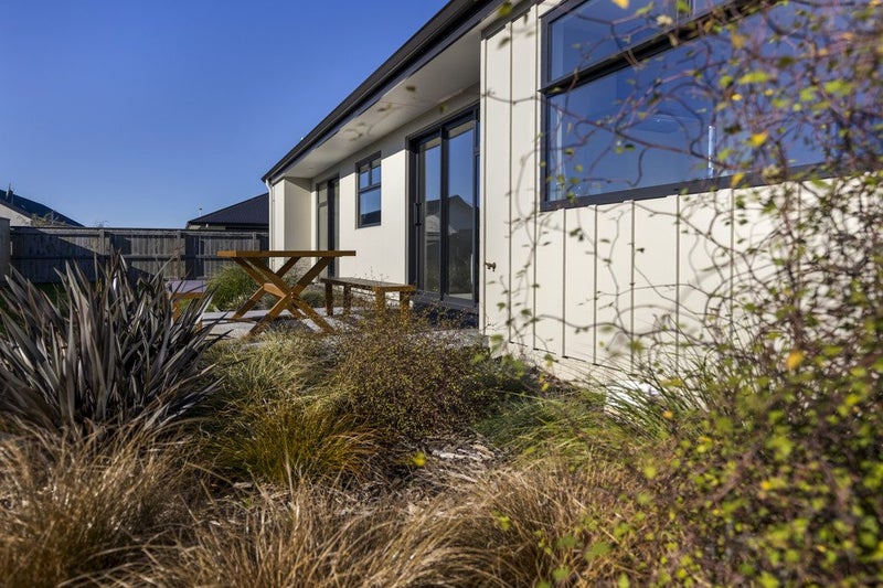 19 Bond Street, Springlands, Blenheim - Carousel 2