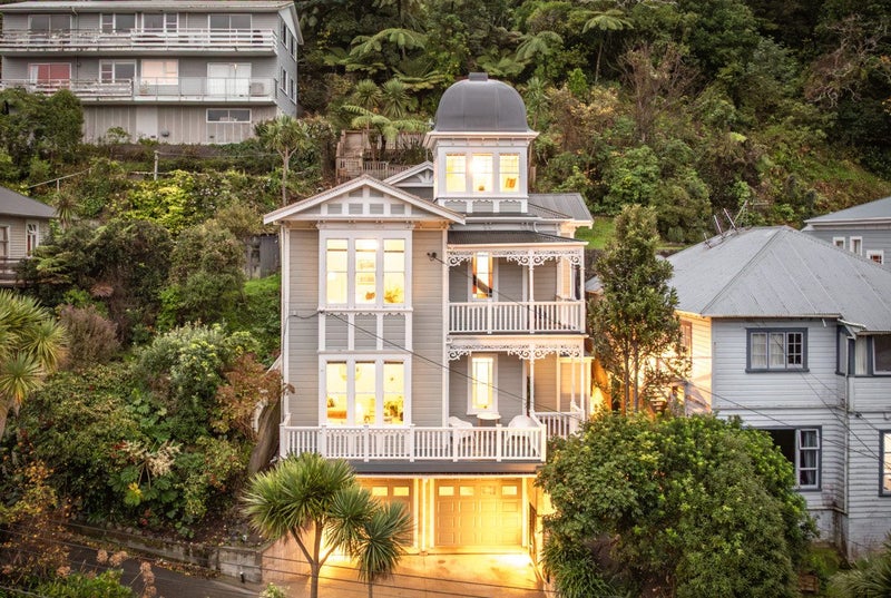 64 Glenmore Street, Northland, Wellington, Wellington - Carousel 1