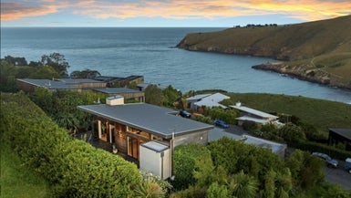 24 Peninsula View, Scarborough, Christchurch - Carousel 1