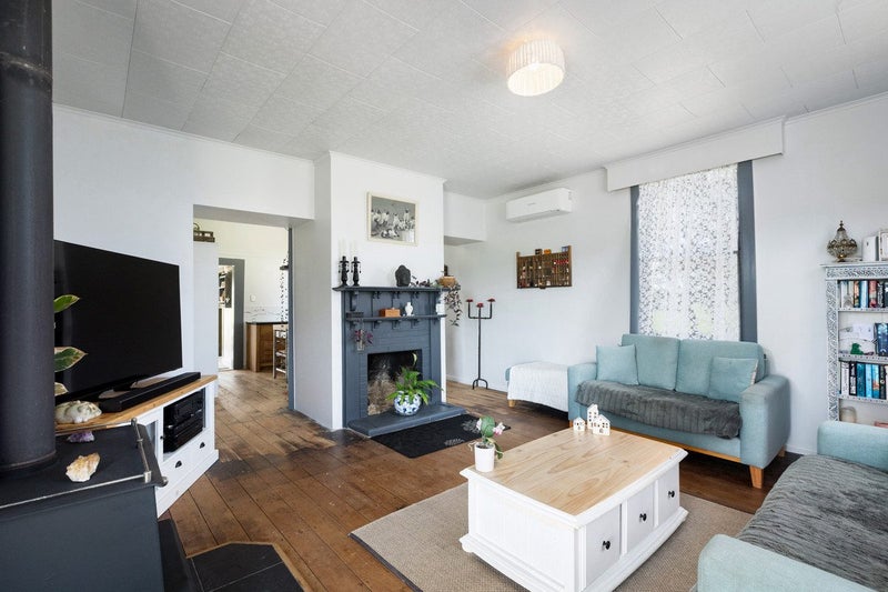 446 State Highway 25, Thames - Carousel 2