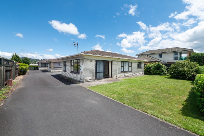 12A Grey Street, Glenholme, Rotorua - Carousel 1